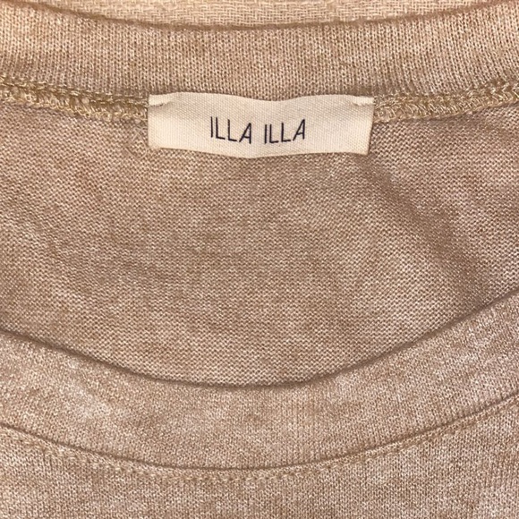 Soft cream colored top - Picture 8 of 8